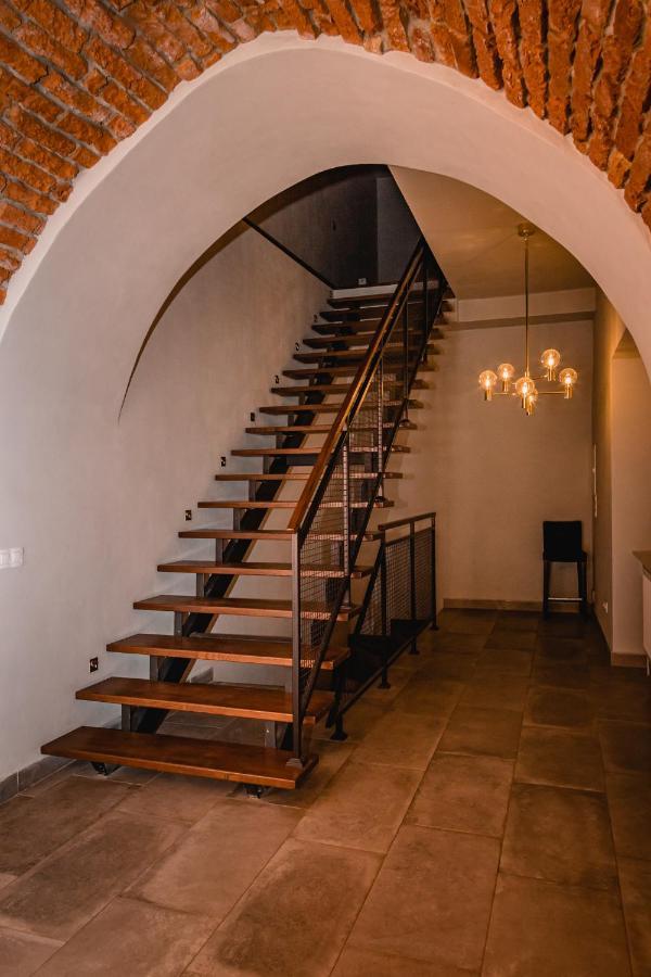 The Old Townhouse II Aparthotel Krosno Exterior foto