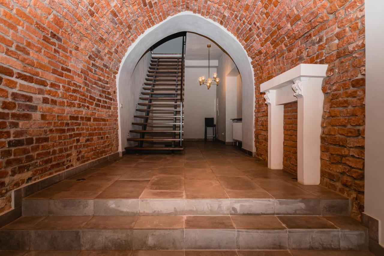 The Old Townhouse II Aparthotel Krosno Exterior foto
