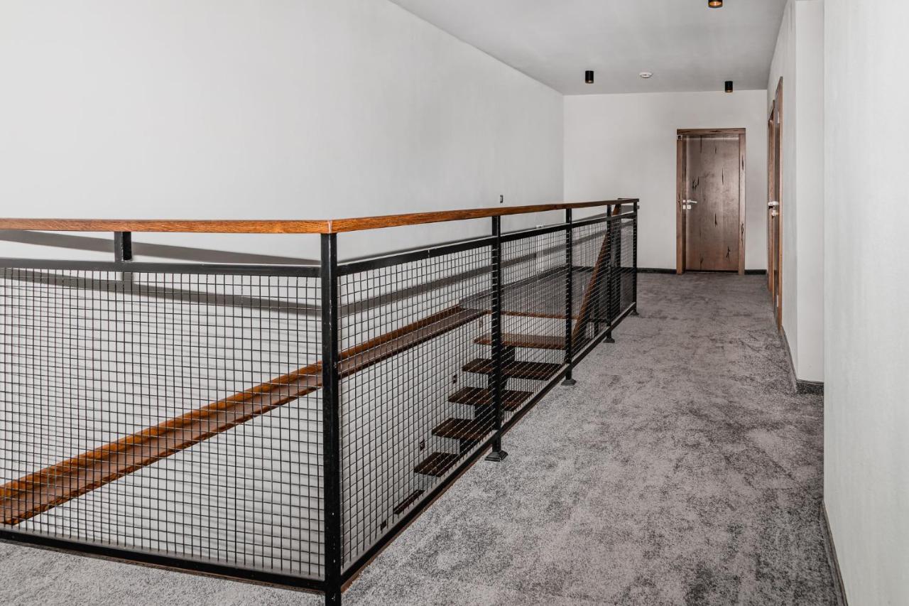 The Old Townhouse II Aparthotel Krosno Exterior foto